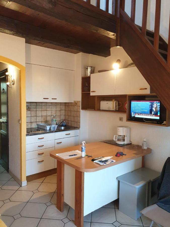 Studio Mezzanine Vue Port Et Mer La Londe-les-Maures Luaran gambar