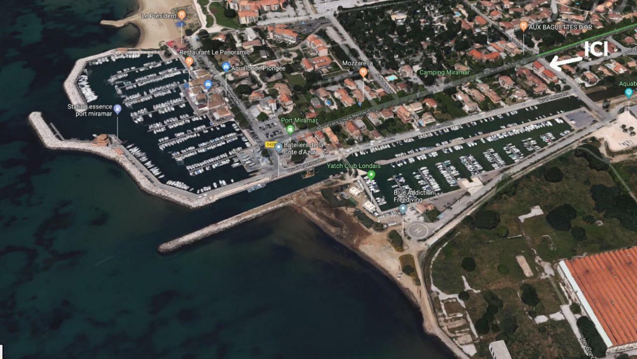Studio Mezzanine Vue Port Et Mer La Londe-les-Maures Luaran gambar